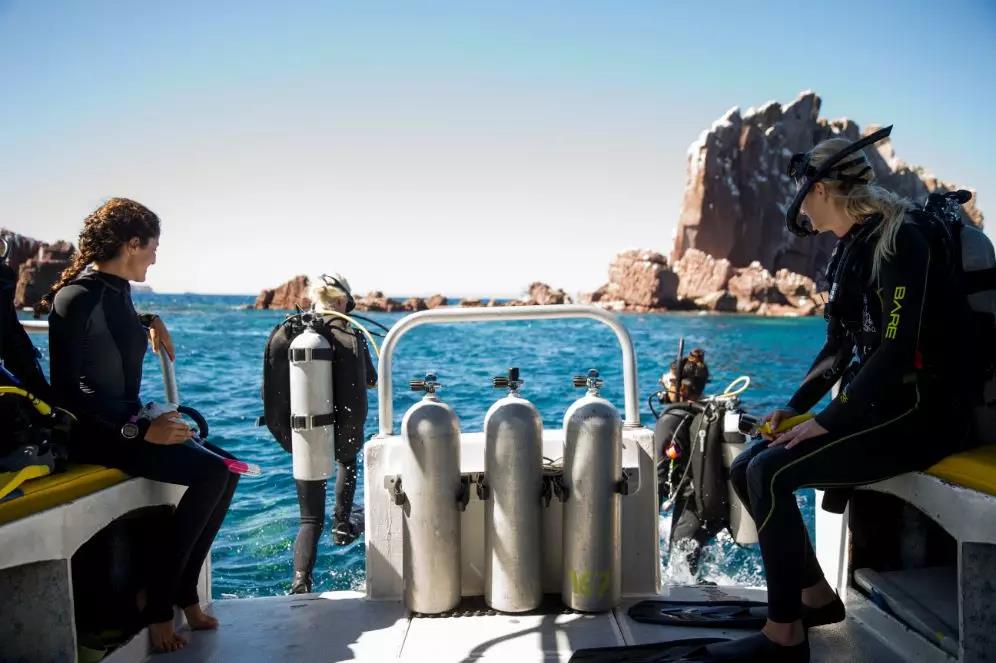 原來(lái)你是這樣的潛水員妹子！